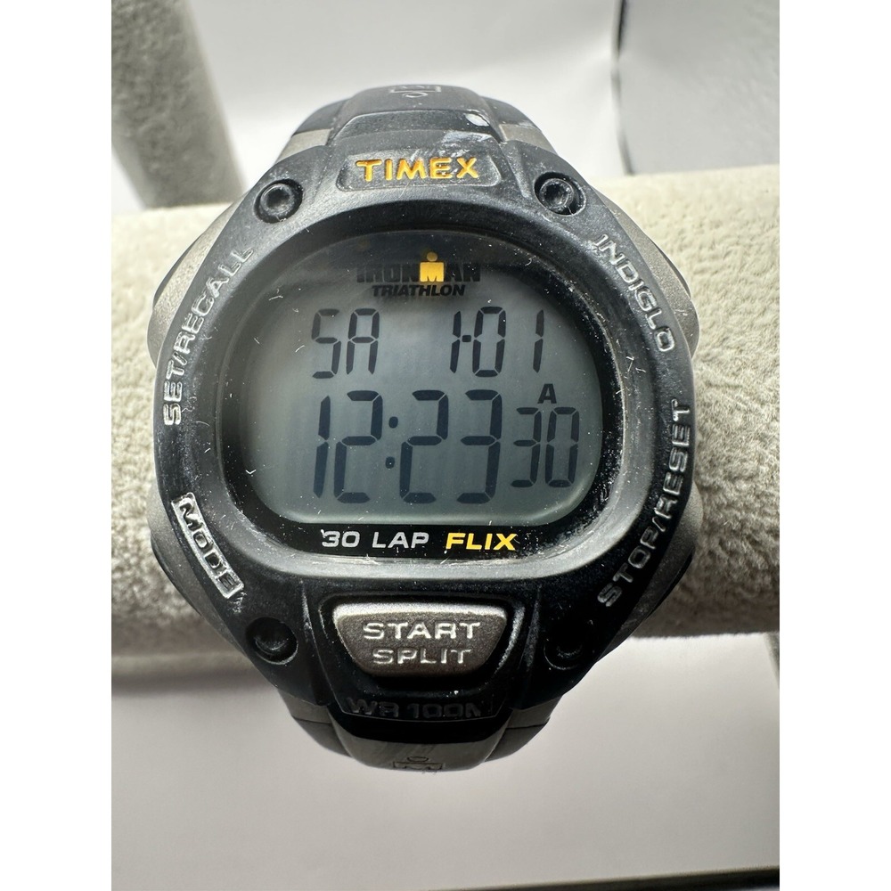 Timex 170 T4 Mens Watch New Battery Black 38MM 8" 30‎ Lap Digital X